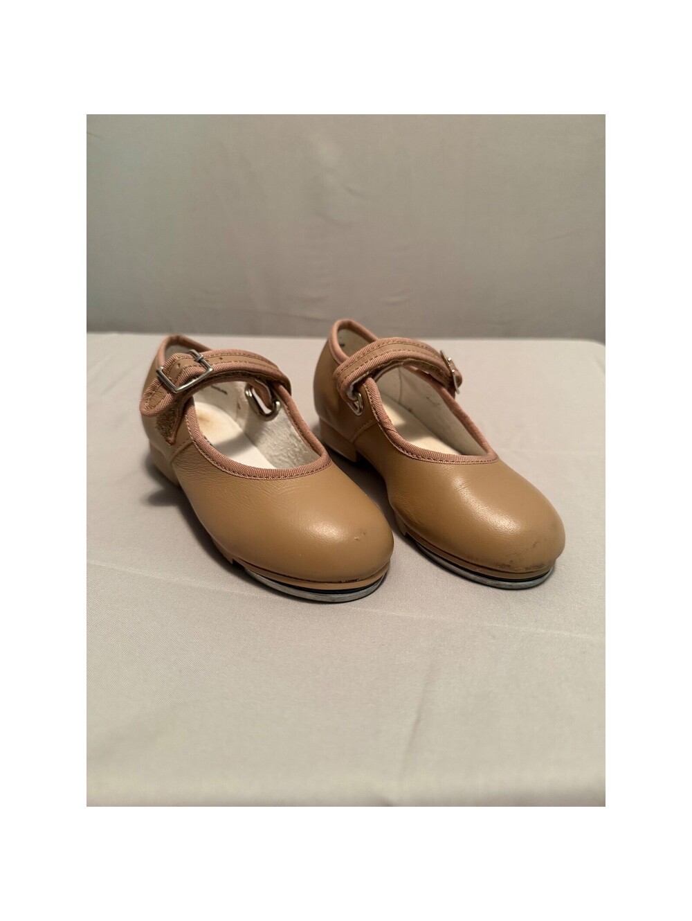 Capezio Girls Tan Mary Jane Tap Shoes Tele Tone Taps 3800T Size 8.5 M